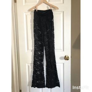 highwaist lace bellbottoms